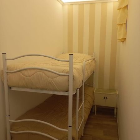 Le Stanze Del Castello Apartment Ascoli Satriano Bagian luar foto