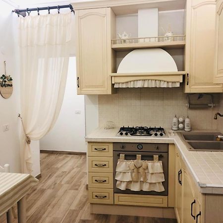 Le Stanze Del Castello Apartment Ascoli Satriano Bagian luar foto
