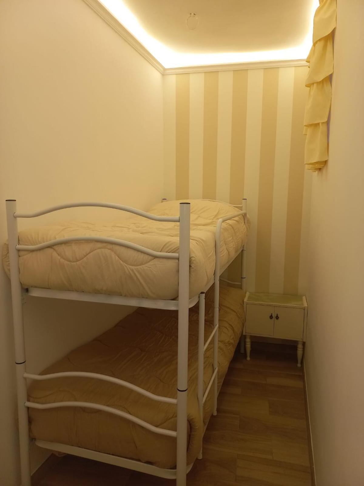 Le Stanze Del Castello Apartment Ascoli Satriano Bagian luar foto